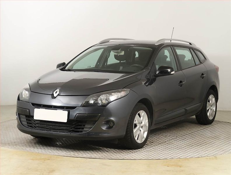 Renault Mégane (2011) 1.6 16V, Tempomat - fotka 2 z 19