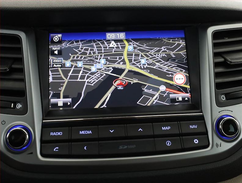 Hyundai Tucson (2017) 2.0 CRDi, 4X4, Automat - fotka 15 z 21