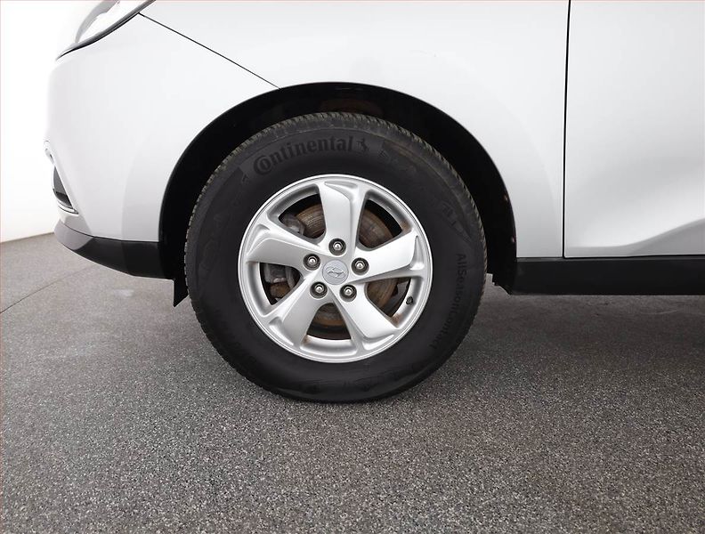 Hyundai ix35 (2011) 1.7 CRDi, Serv.kniha, Navi - fotka 18 z 18