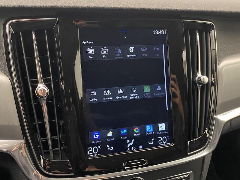 Volvo V90 D4 MOMENTUM AUT  - fotka 38 z 39