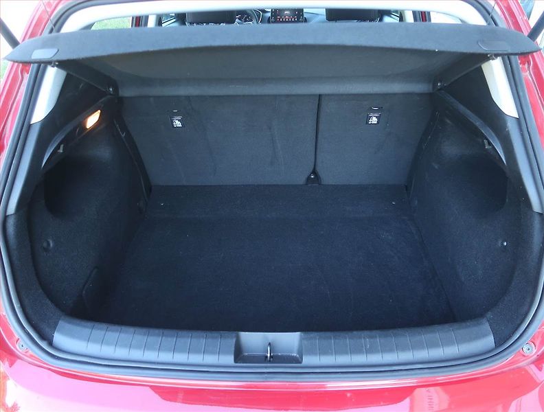 Fiat Tipo (2020) 1.4 16V, Serv.kniha, Tempomat - fotka 13 z 19