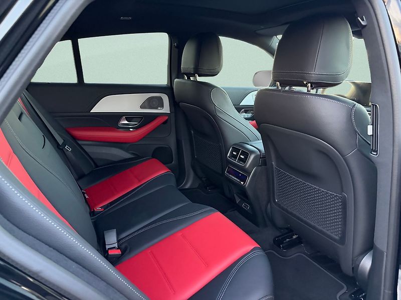 Mercedes-Benz GLE (2026) 450 d 4MATIC kupé Edition - fotka 13 z 15