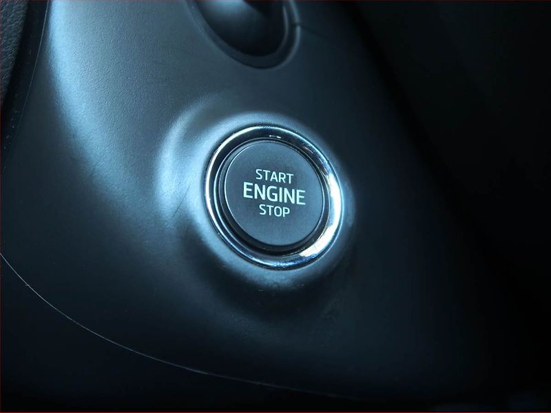Škoda Octavia (2013) 1.8 TSI, Tempomat - fotka 16 z 17