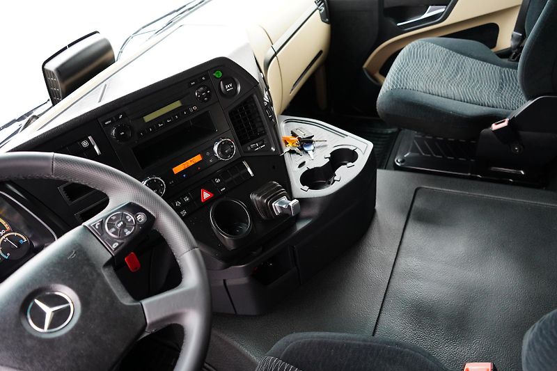 Mercedes-Benz Actros (2018) 1830 / ACC / E 6 / ZESTAW PRZE - fotka 47 z 51
