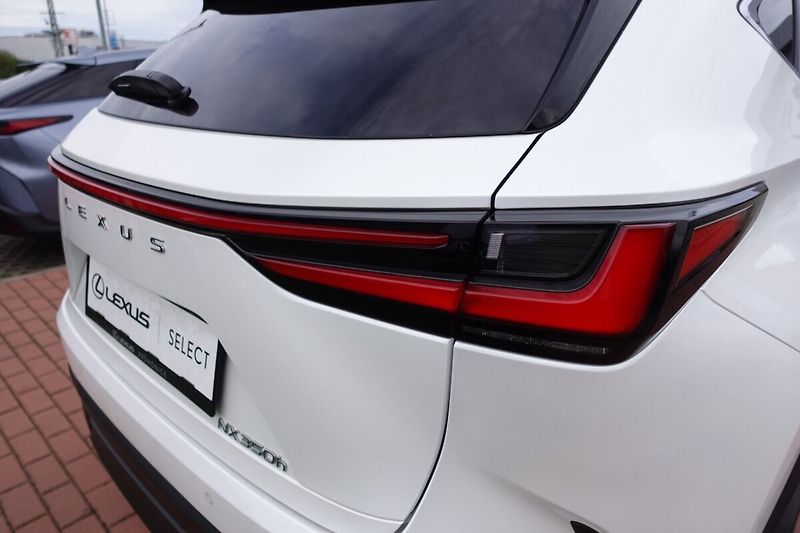 Lexus NX 350h NX350h Executive Top 4x4 - fotka 34 z 35