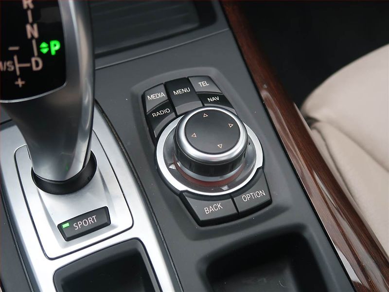 BMW X5 (2013) xDrive40d, 4X4, Automat, Kůže - fotka 19 z 31