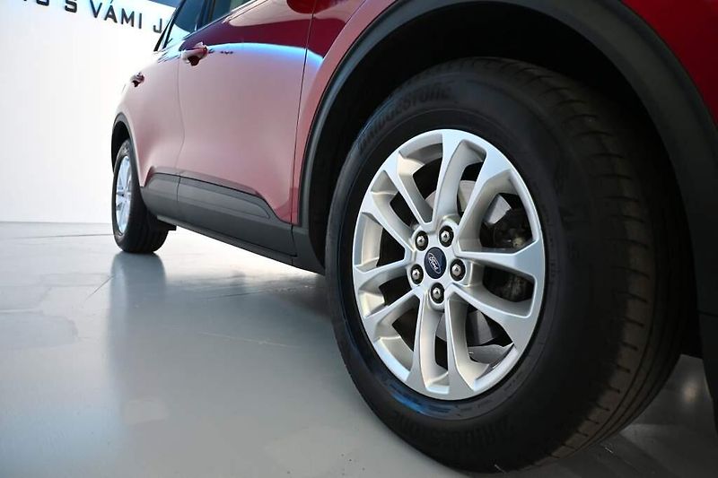 Ford Kuga (2020) 2.0 140 KW 4x4 8AT ECOBLUE TIT - fotka 29 z 31