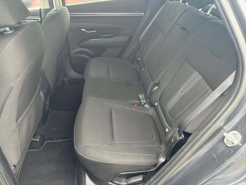 Hyundai Tucson (2022) SMART 1.6MHEV 110kW CZ DPH - fotka 8 z 11