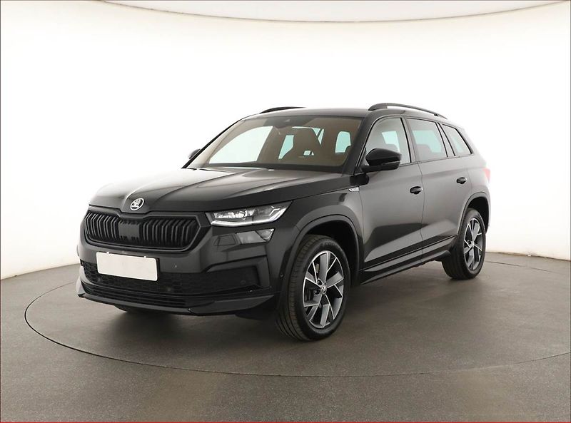 Škoda Kodiaq (2023) 2.0 TDI - fotka 2 z 20
