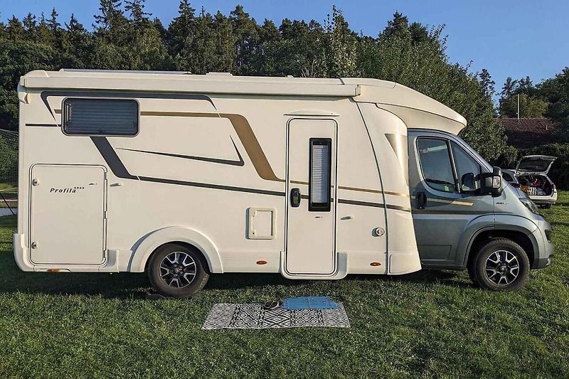 Obytné auto Eura Mobil Profila T 695 EB.