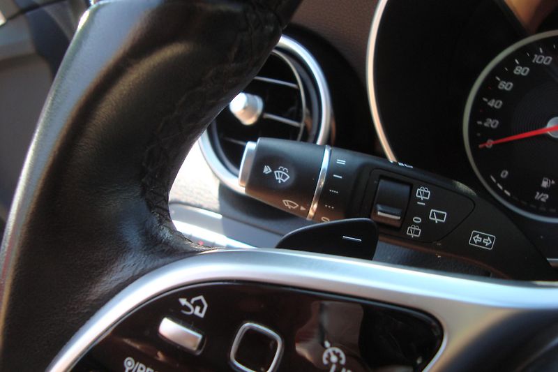 Mercedes-Benz Třídy C (2021) 220D,143kW, Exclusivce,S.kniha - fotka 76 z 92