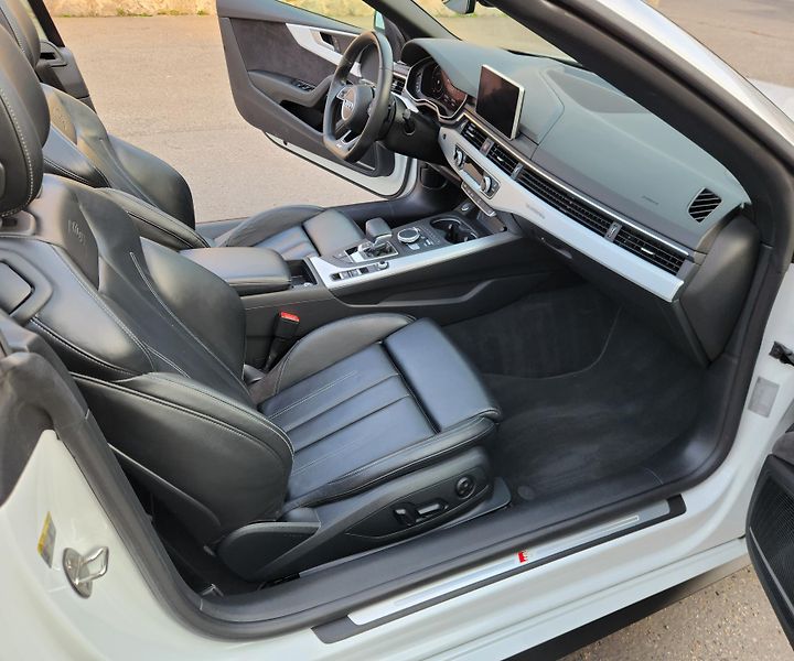 Audi A5 (2017) 3.0TDI S*LINE*AWD*ADAPTIVNÍ*T - fotka 29 z 51