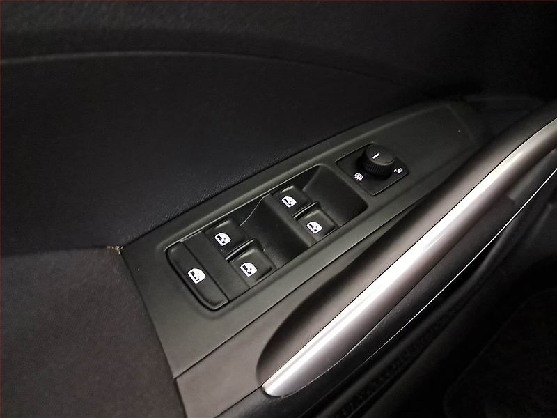 Škoda Fabia (2023) 1.0 TSI, ČR,1.maj, Tempomat - fotka 16 z 23