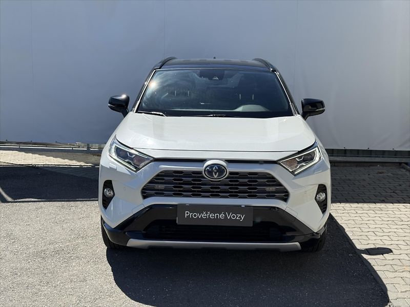 Toyota RAV4 2,5 Selection - fotka 2 z 20