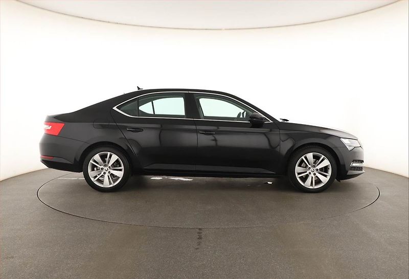 Škoda Superb (2020) Style 2.0 TDI - fotka 6 z 18