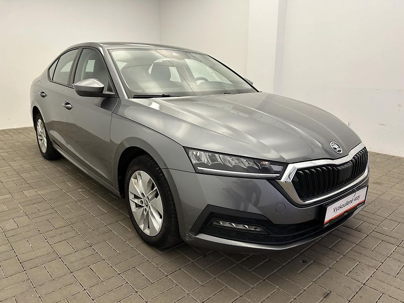 Škoda Octavia 2.0 TDI Ambition - fotka 26 z 26