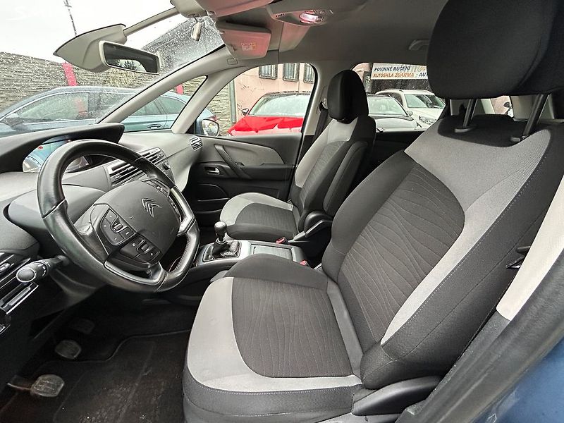 Citroën C4 Picasso (2015) 2.0 HDi 110KW!! PRAVIDELNÝ SER - fotka 14 z 30