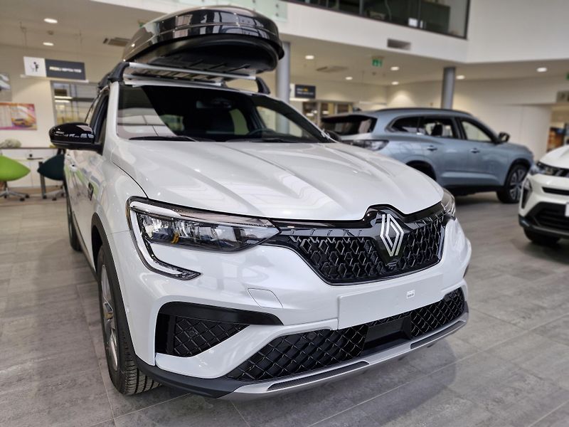 Renault Arkana (2026) techno E-Tech full hybrid 145 - fotka 3 z 8