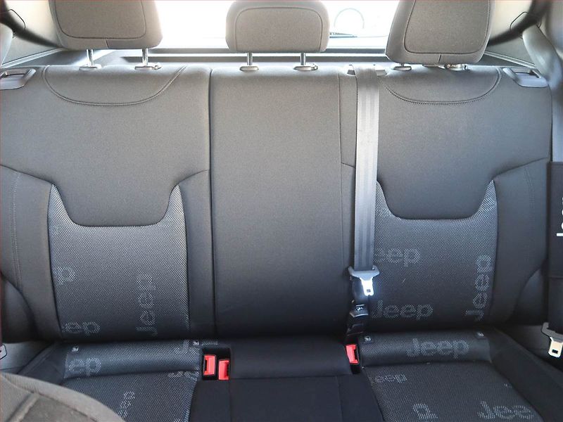 Jeep Renegade (2016) Longitude 1.6 E-torQ, Tempomat - fotka 10 z 17