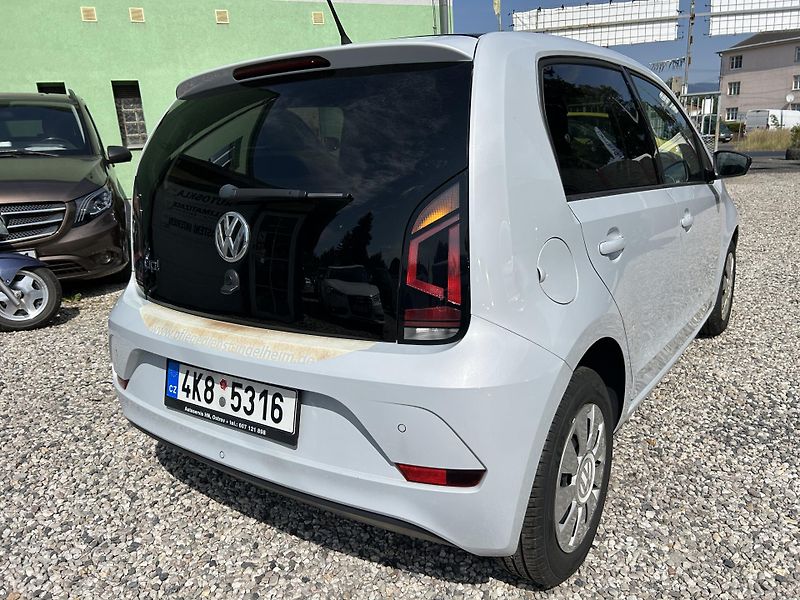 Volkswagen up! (2017) 1.0 i 44 KW - fotka 7 z 21