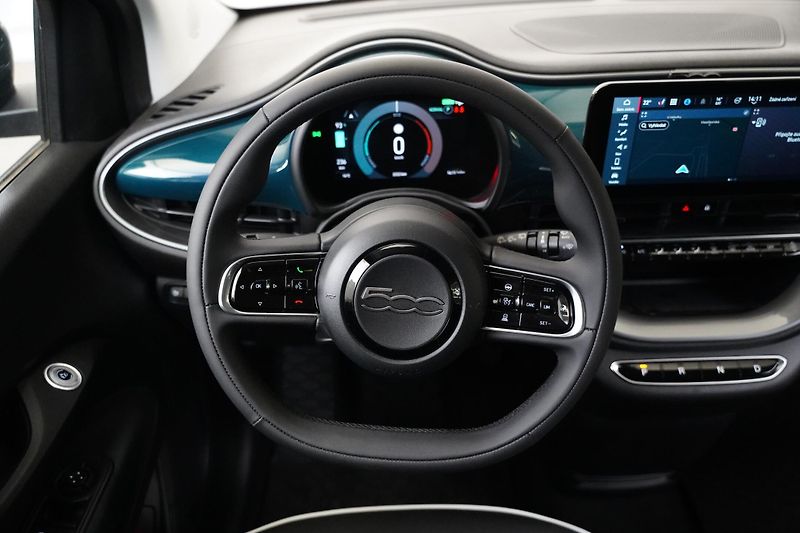 Fiat 500e - fotka 17 z 24