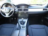 BMW Řada 3 (2008) 2.0D 130kW  2 SADY KOL - náhled 15