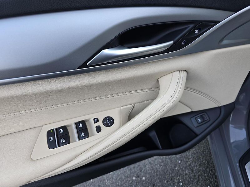 BMW Řada 5 110kW LED+NAVI+KŮŽE - DPH - fotka 26 z 58