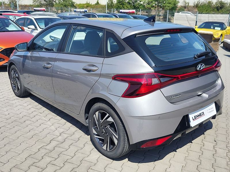 Hyundai i20 1.0 T-GDI/74kW Smart DCT - fotka 7 z 28