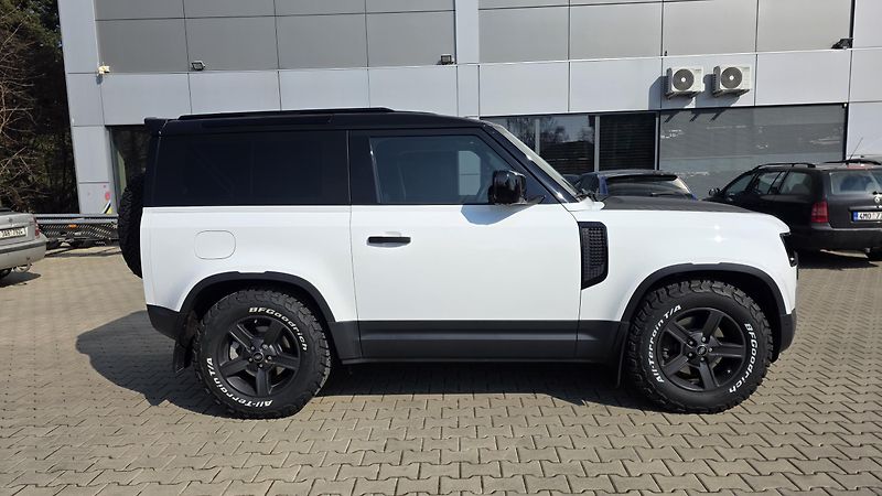 Land Rover Defender (2021) TOP STAV VZDUCH VELKÝ SERVIS - fotka 3 z 17