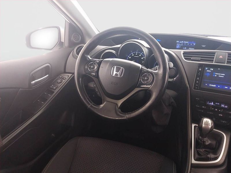 Honda Civic (2017) 1.8 i-VTEC, Serv.kniha - fotka 7 z 21