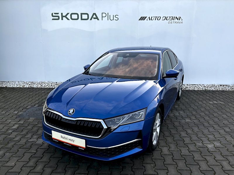 Škoda Octavia (2024) 1.5 TSI 110kW MP6 Top Selectio - fotka 1 z 35