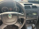 Škoda Octavia 2.0 TDI Champion Ambition Comb - náhled 14