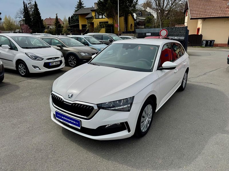 Škoda Scala (2022) 1.0 TSI 70kw Ambition - CZ - fotka 2 z 19