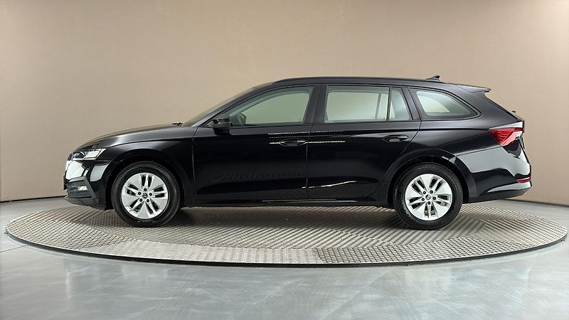 Škoda Octavia 2.0 TDI Ambition Combi - fotka 4 z 23