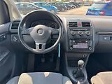 Volkswagen Touran (2014) SKY 1.6 TDI 77kW - náhled 19