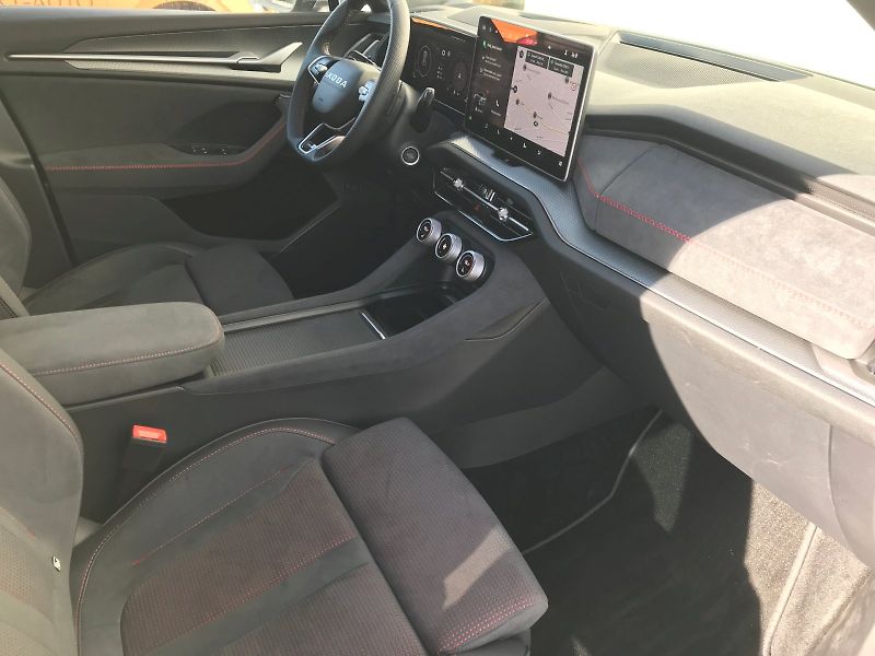 Škoda Kodiaq (2026) RS 2,0 TSI 4x4 DSG - fotka 7 z 30