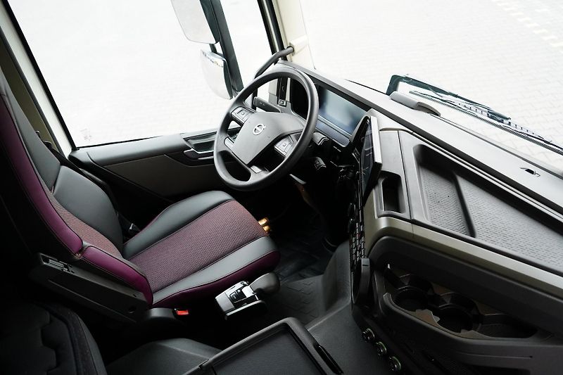Volvo FM (2021) 460 / E 6 / ACC / PEŁNY ADR /  - fotka 14 z 50