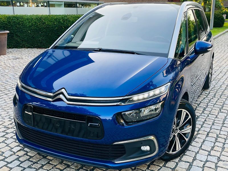Citroën Grand C4 Picasso 2.0HDi MANUÁL 7MÍST SENZORY - fotka 2 z 46