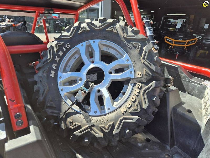 Polaris RZR 1000 XP (2013) - fotka 25 z 29