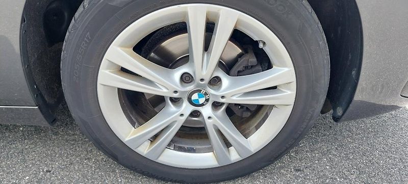 BMW Řada 2 (2021) 216d Gran Tourer - fotka 15 z 19