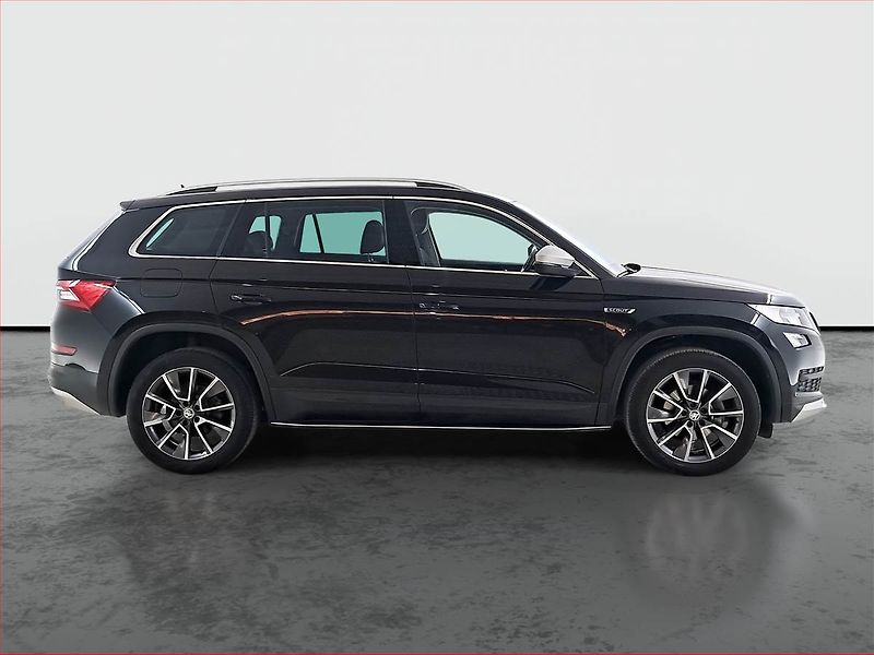 Škoda Kodiaq (2021) Scout 2.0 TDI - fotka 6 z 23