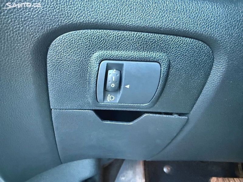 Renault Scénic 1.7dCi koupeno v CZ 1.majitel - fotka 22 z 33