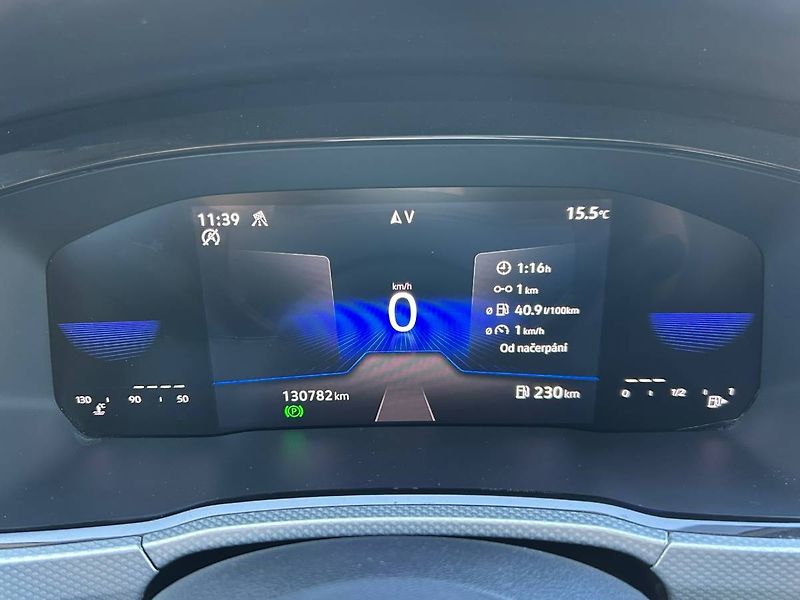 Volkswagen Touran (2023) 1.5 TSI 110kW manuál - fotka 29 z 35