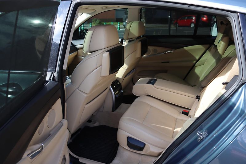 BMW Řada 5 535D GT XDRIVE F07 DPH - fotka 34 z 50