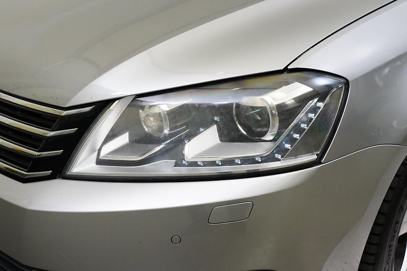 Volkswagen Passat - fotka 9 z 26