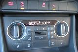 Audi Q3 2.0 TDI QUATTRO NAVI TAŽNÉ - náhled 17
