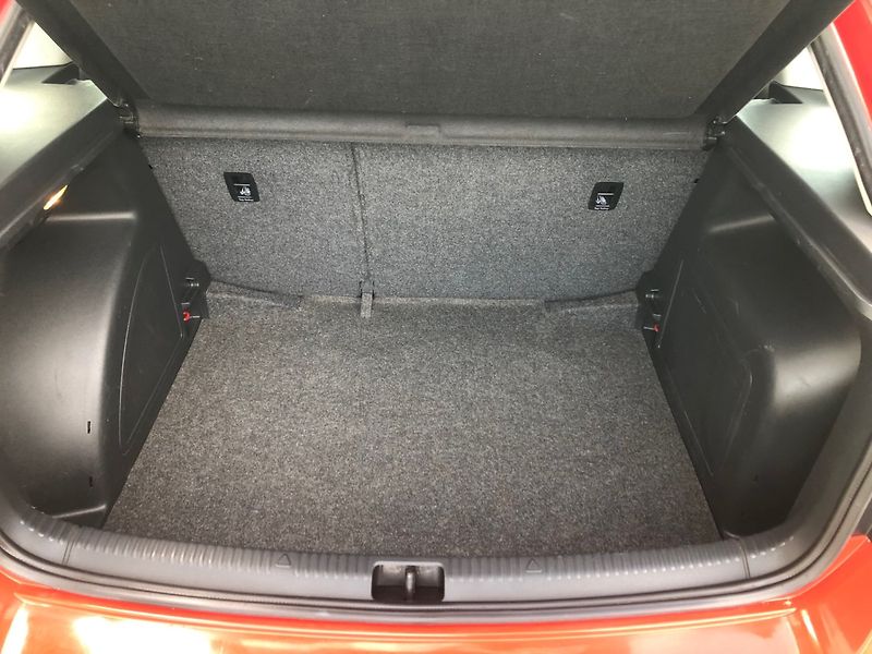 Škoda Rapid (2014) 1.2 TSI Tažné NOVA STK - fotka 11 z 27