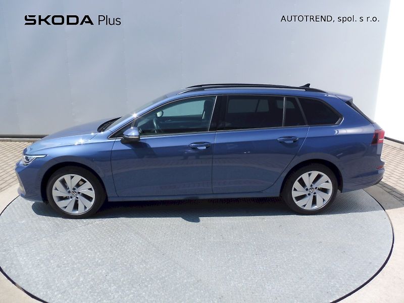 Volkswagen Golf Variant (2025) People 1,5 TSI 85kW - fotka 3 z 26