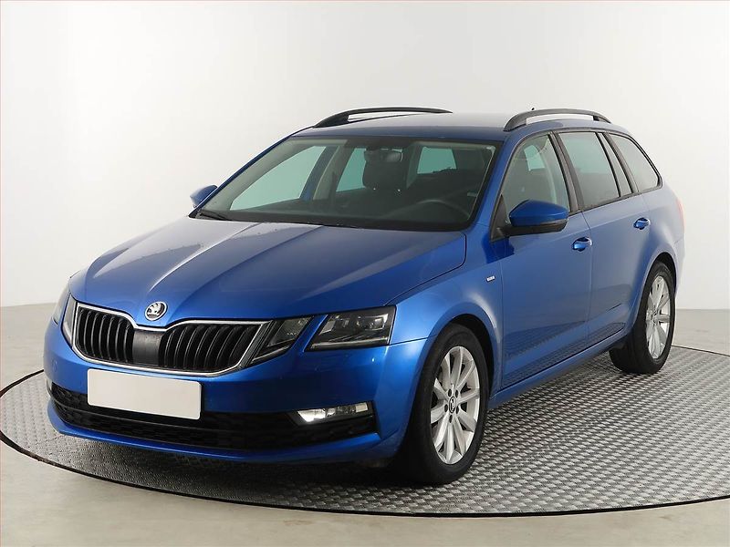 Škoda Octavia (2017) 2.0 TDI, Automat, Navi - fotka 2 z 19
