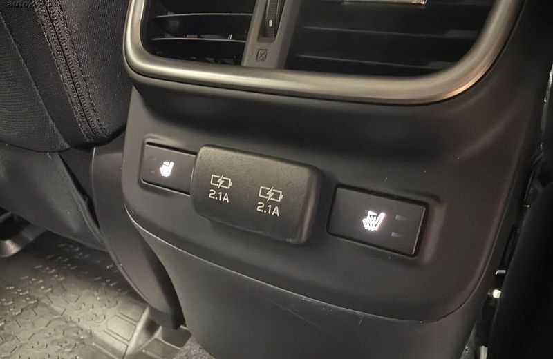 Subaru Outback 2.5i 4WD Active - fotka 16 z 17